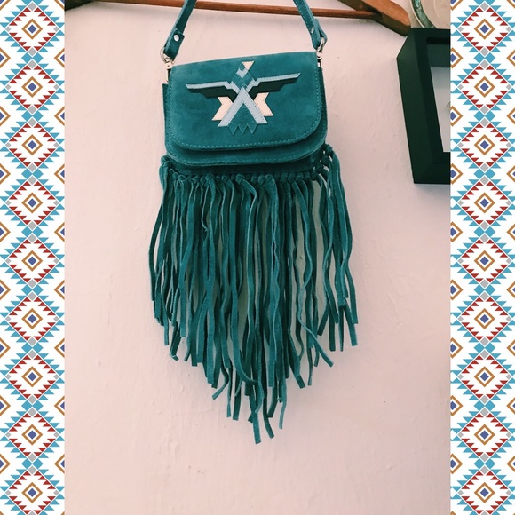 Madison Harding Handbags - 💠🦋Madison Harding Small tasseled crossbody🦋💠